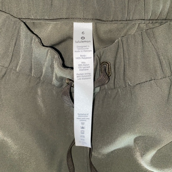 🍋LULULEMON ON THE FLY JOGGER🍋 - Picture 2 of 4